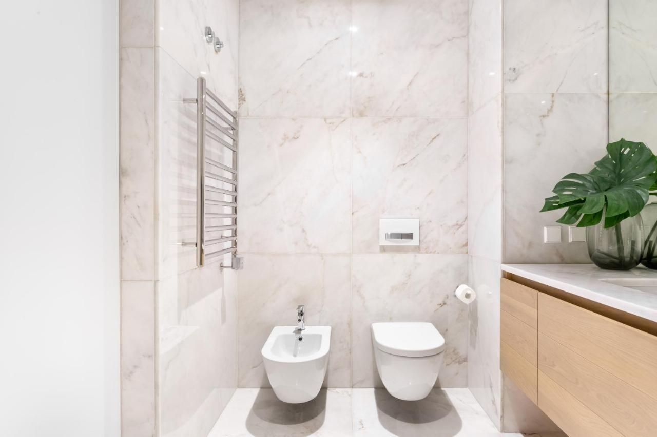 Joivy Elegant 1-Br Apartment In Perfect Centre Лиссабон Экстерьер фото