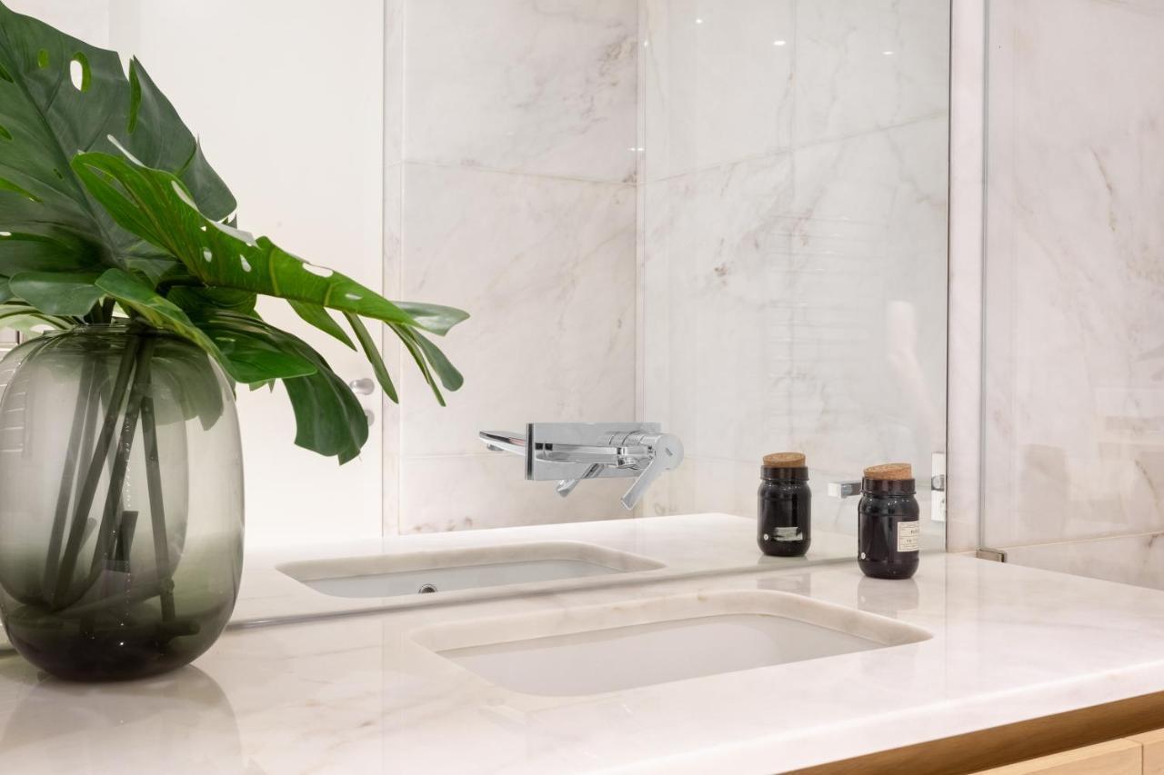 Joivy Elegant 1-Br Apartment In Perfect Centre Лиссабон Экстерьер фото